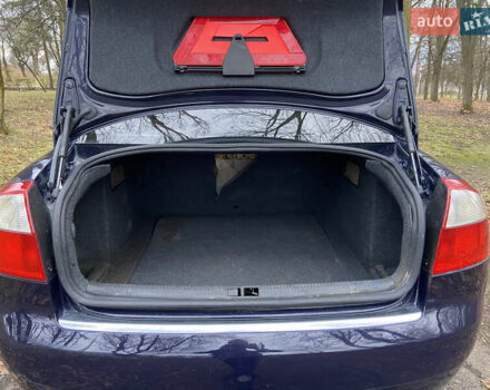 Синий Ауди А4, объемом двигателя 1.98 л и пробегом 222 тыс. км за 3999 $, фото 6 на Automoto.ua