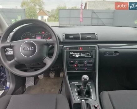 Синій Ауді А4, об'ємом двигуна 1.6 л та пробігом 205 тис. км за 5700 $, фото 1 на Automoto.ua