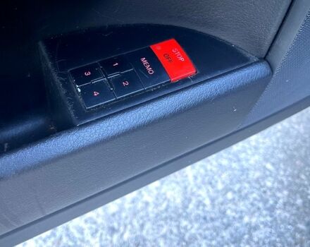 Синий Ауди А4, объемом двигателя 2 л и пробегом 317 тыс. км за 5700 $, фото 2 на Automoto.ua