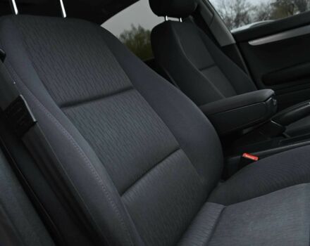 Синий Ауди А4, объемом двигателя 1.6 л и пробегом 246 тыс. км за 6500 $, фото 19 на Automoto.ua