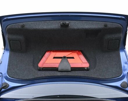 Синий Ауди А4, объемом двигателя 1.6 л и пробегом 246 тыс. км за 6500 $, фото 20 на Automoto.ua