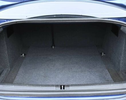 Синий Ауди А4, объемом двигателя 1.6 л и пробегом 246 тыс. км за 6500 $, фото 21 на Automoto.ua