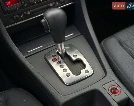 Синий Ауди А4, объемом двигателя 1.97 л и пробегом 240 тыс. км за 7400 $, фото 16 на Automoto.ua