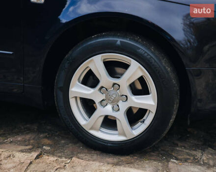 Синий Ауди А4, объемом двигателя 1.6 л и пробегом 179 тыс. км за 7300 $, фото 7 на Automoto.ua