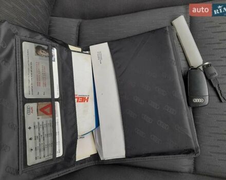 Ауді А4 2006 у Жовкві на Automoto.ua Синій Ауді А4, об'ємом двигуна 1.6 л та пробігом 190 тис. км за 5650 $, фото 42 на Automoto.ua