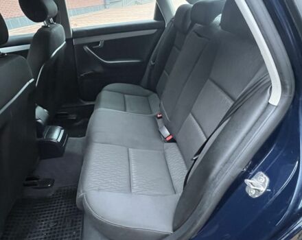 Синій Ауді А4, об'ємом двигуна 2 л та пробігом 274 тис. км за 6500 $, фото 16 на Automoto.ua