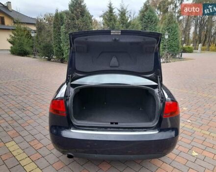 Ауді А4 2006 у Жовкві на Automoto.ua Синій Ауді А4, об'ємом двигуна 1.6 л та пробігом 190 тис. км за 5650 $, фото 12 на Automoto.ua