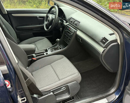 Ауді А4 2006 у Могилев-Подольском на Automoto.ua Синій Ауді А4, об'ємом двигуна 2 л та пробігом 181 тис. км за 6700 $, фото 35 на Automoto.ua