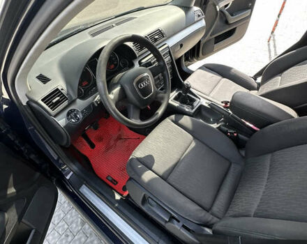 Синій Ауді А4, об'ємом двигуна 1.6 л та пробігом 232 тис. км за 6800 $, фото 32 на Automoto.ua