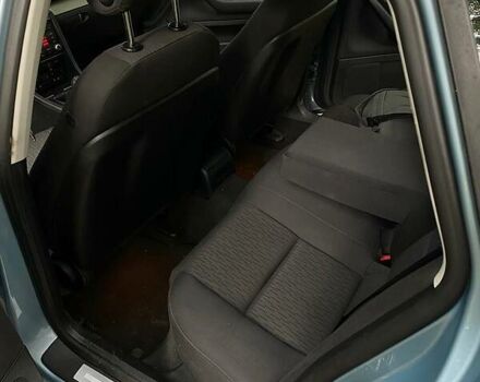 Синій Ауді А4, об'ємом двигуна 1.6 л та пробігом 190 тис. км за 7300 $, фото 16 на Automoto.ua