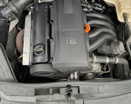 Синий Ауди А4, объемом двигателя 1.6 л и пробегом 176 тыс. км за 7200 $, фото 12 на Automoto.ua