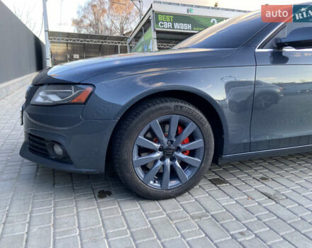 Синій Ауді А4, об'ємом двигуна 1.98 л та пробігом 260 тис. км за 9999 $, фото 2 на Automoto.ua