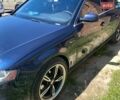 Синий Ауди А4, объемом двигателя 2 л и пробегом 195 тыс. км за 9500 $, фото 1 на Automoto.ua
