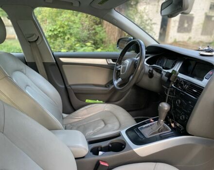 Синій Ауді А4, об'ємом двигуна 2 л та пробігом 356 тис. км за 7600 $, фото 4 на Automoto.ua