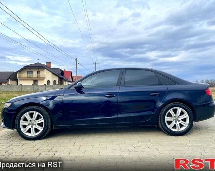 Синий Ауди А4, объемом двигателя 20 л и пробегом 270 тыс. км за 8800 $, фото 6 на Automoto.ua