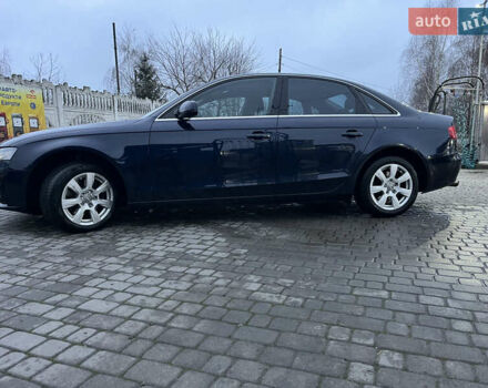 Синий Ауди А4, объемом двигателя 2 л и пробегом 202 тыс. км за 10500 $, фото 4 на Automoto.ua