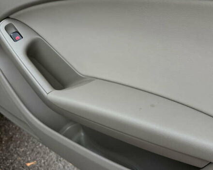 Синий Ауди А4, объемом двигателя 1.98 л и пробегом 175 тыс. км за 11000 $, фото 38 на Automoto.ua