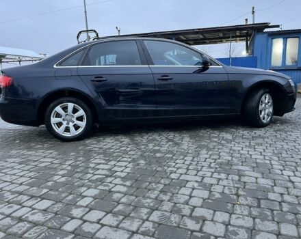 Синій Ауді А4, об'ємом двигуна 2 л та пробігом 202 тис. км за 10500 $, фото 2 на Automoto.ua