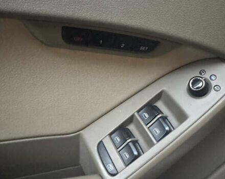 Синий Ауди А4, объемом двигателя 1.98 л и пробегом 285 тыс. км за 9900 $, фото 14 на Automoto.ua