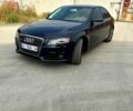 Синий Ауди А4, объемом двигателя 2 л и пробегом 386 тыс. км за 9400 $, фото 1 на Automoto.ua