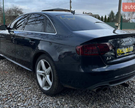 Синій Ауді А4, об'ємом двигуна 1.98 л та пробігом 246 тис. км за 10600 $, фото 4 на Automoto.ua
