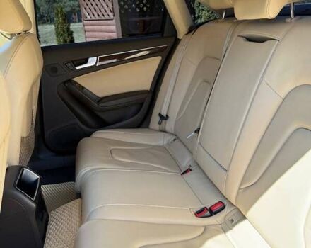 Синій Ауді А4, об'ємом двигуна 1.98 л та пробігом 196 тис. км за 12500 $, фото 1 на Automoto.ua