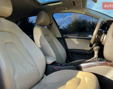 Ауді А4 2012 у Львові на Automoto.ua Синій Ауді А4, об'ємом двигуна 1.98 л та пробігом 196 тис. км за 11750 $, фото 19 на Automoto.ua