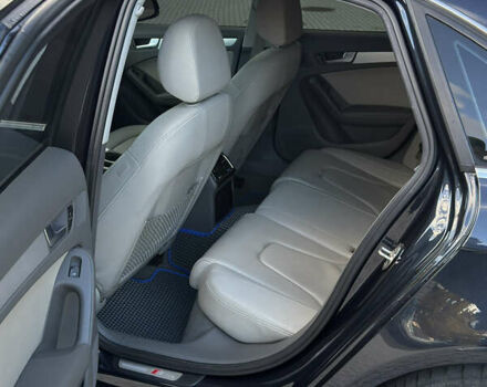 Синій Ауді А4, об'ємом двигуна 2 л та пробігом 286 тис. км за 8900 $, фото 7 на Automoto.ua