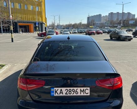 Синій Ауді А4, об'ємом двигуна 2 л та пробігом 233 тис. км за 10000 $, фото 5 на Automoto.ua
