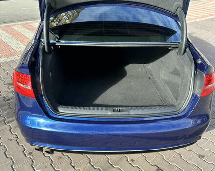Ауді А4 2013 у Києві на Automoto.ua Синій Ауді А4, об'ємом двигуна 1.98 л та пробігом 200 тис. км за 10500 $, фото 17 на Automoto.ua