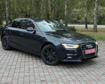 Синий Ауди А4, объемом двигателя 2 л и пробегом 175 тыс. км за 12500 $, фото 1 на Automoto.ua