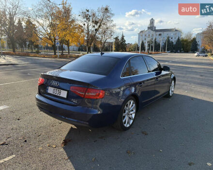Ауді А4 2013 у Краматорске на Automoto.ua Синій Ауді А4, об'ємом двигуна 1.98 л та пробігом 260 тис. км за 12000 $, фото 7 на Automoto.ua