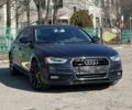 Синій Ауді А4, об'ємом двигуна 2 л та пробігом 168 тис. км за 10500 $, фото 1 на Automoto.ua