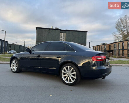 Синій Ауді А4, об'ємом двигуна 2 л та пробігом 238 тис. км за 9999 $, фото 9 на Automoto.ua