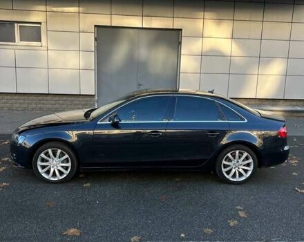 Ауди А4 2013 в Броварах на Automoto.ua Синий Ауди А4, объемом двигателя 2 л и пробегом 238 тыс. км за 11200 $, фото 1 на Automoto.ua