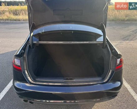 Синий Ауди А4, объемом двигателя 1.98 л и пробегом 180 тыс. км за 11900 $, фото 14 на Automoto.ua