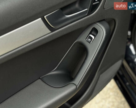 Синій Ауді А4, об'ємом двигуна 2 л та пробігом 152 тис. км за 14900 $, фото 40 на Automoto.ua