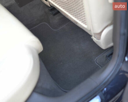 Синій Ауді А4, об'ємом двигуна 2 л та пробігом 195 тис. км за 12850 $, фото 18 на Automoto.ua