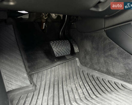 Синій Ауді А4, об'ємом двигуна 2 л та пробігом 152 тис. км за 14900 $, фото 25 на Automoto.ua