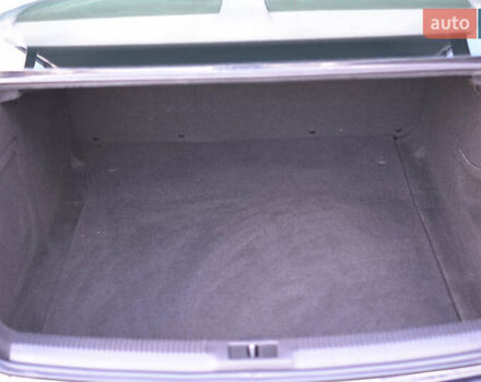 Синій Ауді А4, об'ємом двигуна 2 л та пробігом 195 тис. км за 12850 $, фото 25 на Automoto.ua