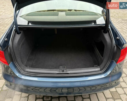 Синий Ауди А4, объемом двигателя 1.98 л и пробегом 185 тыс. км за 11900 $, фото 14 на Automoto.ua