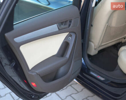 Синій Ауді А4, об'ємом двигуна 2 л та пробігом 195 тис. км за 12850 $, фото 17 на Automoto.ua