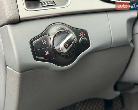 Синий Ауди А4, объемом двигателя 1.98 л и пробегом 192 тыс. км за 13490 $, фото 22 на Automoto.ua