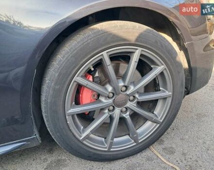 Синій Ауді А4, об'ємом двигуна 1.98 л та пробігом 140 тис. км за 14600 $, фото 5 на Automoto.ua