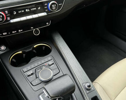 Синий Ауди А4, объемом двигателя 2 л и пробегом 220 тыс. км за 13900 $, фото 25 на Automoto.ua