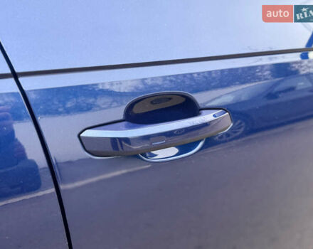 Синий Ауди А4, объемом двигателя 2 л и пробегом 251 тыс. км за 16700 $, фото 10 на Automoto.ua