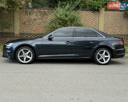 Синій Ауді А4, об'ємом двигуна 1.98 л та пробігом 213 тис. км за 17500 $, фото 7 на Automoto.ua