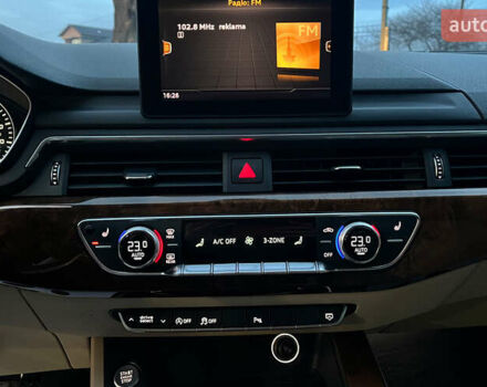 Синий Ауди А4, объемом двигателя 1.98 л и пробегом 241 тыс. км за 15900 $, фото 13 на Automoto.ua