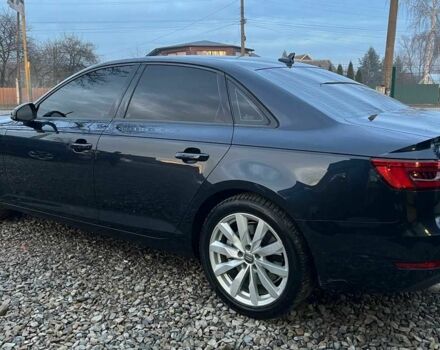 Синий Ауди А4, объемом двигателя 2 л и пробегом 241 тыс. км за 15900 $, фото 4 на Automoto.ua