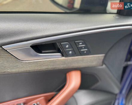 Синий Ауди А4, объемом двигателя 2 л и пробегом 251 тыс. км за 16700 $, фото 46 на Automoto.ua